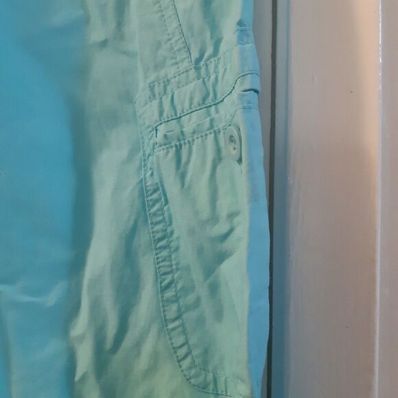 Women's 7 Pocket Blue Capris Reitmans size 11 - Picture 3 of 13